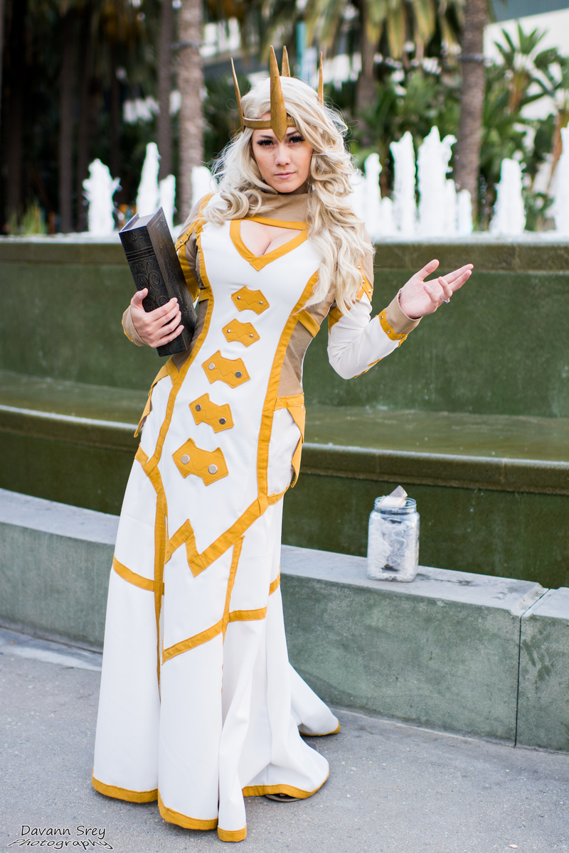 Illustration for article titled The Most Mind-Blowing and Astonishing Cosplay From BlizzCon 2015!